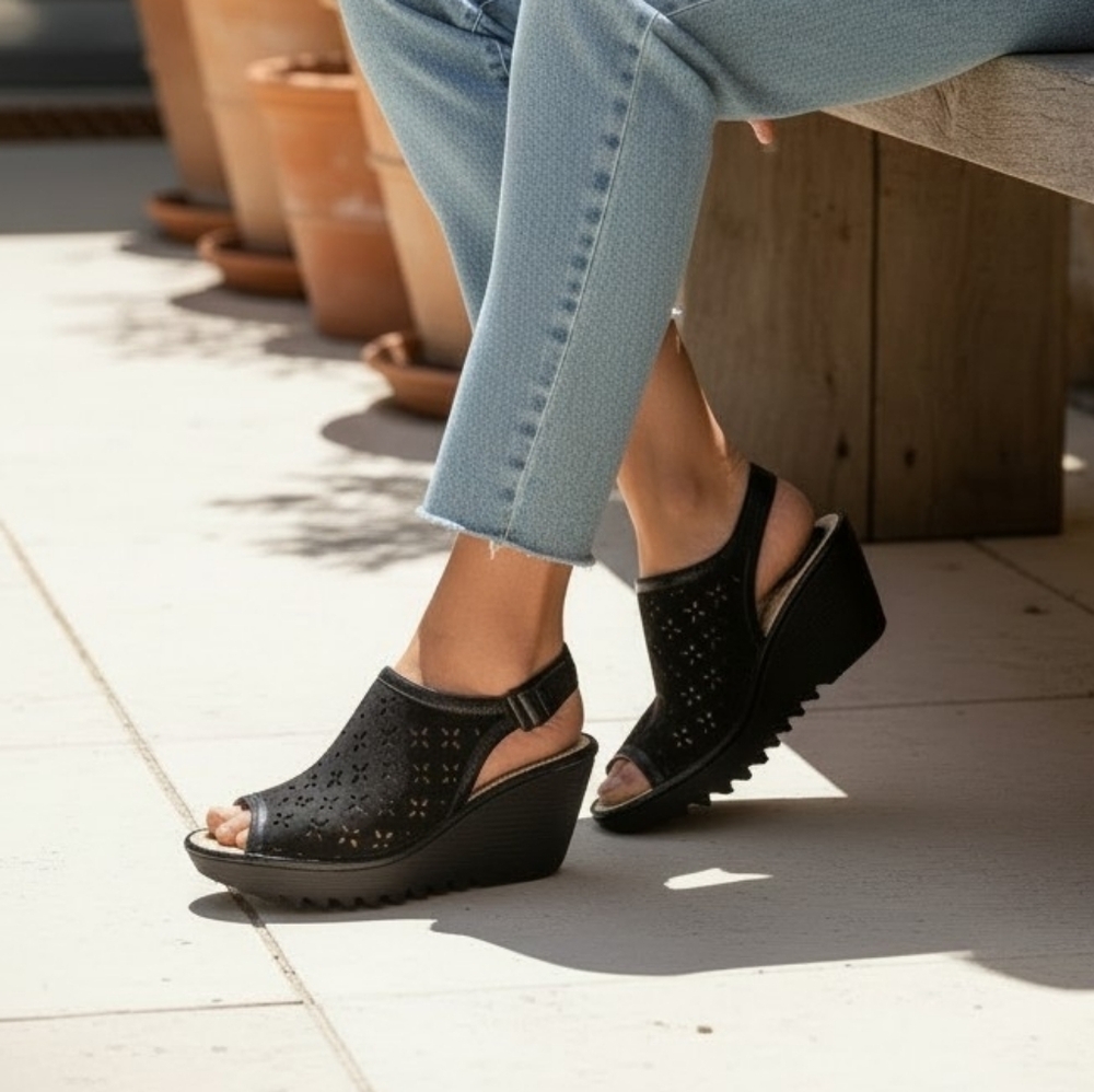 Fly London Black Wedge Peep Toe Sandals Women's Size 38/7.5-8 Vented  Wedge - Picture 2 of 9